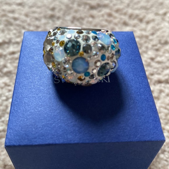 Swarovski crystal ring- 52  small (6) - Picture 3 of 5